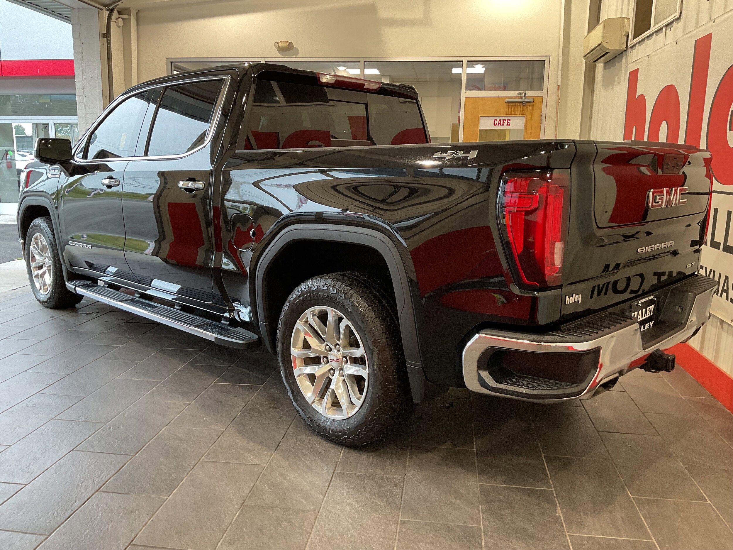 2022 Gmc Sierra 1500 Limited SLT photo 3
