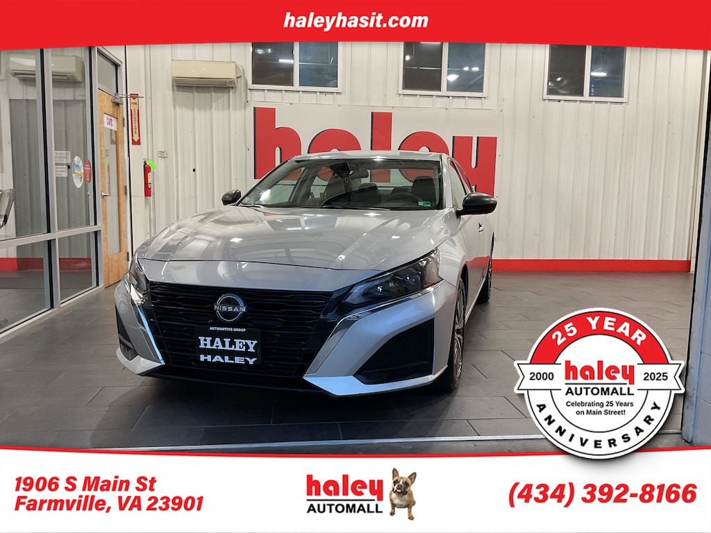 Used 2024 Nissan Altima 2.5 SV Sedan