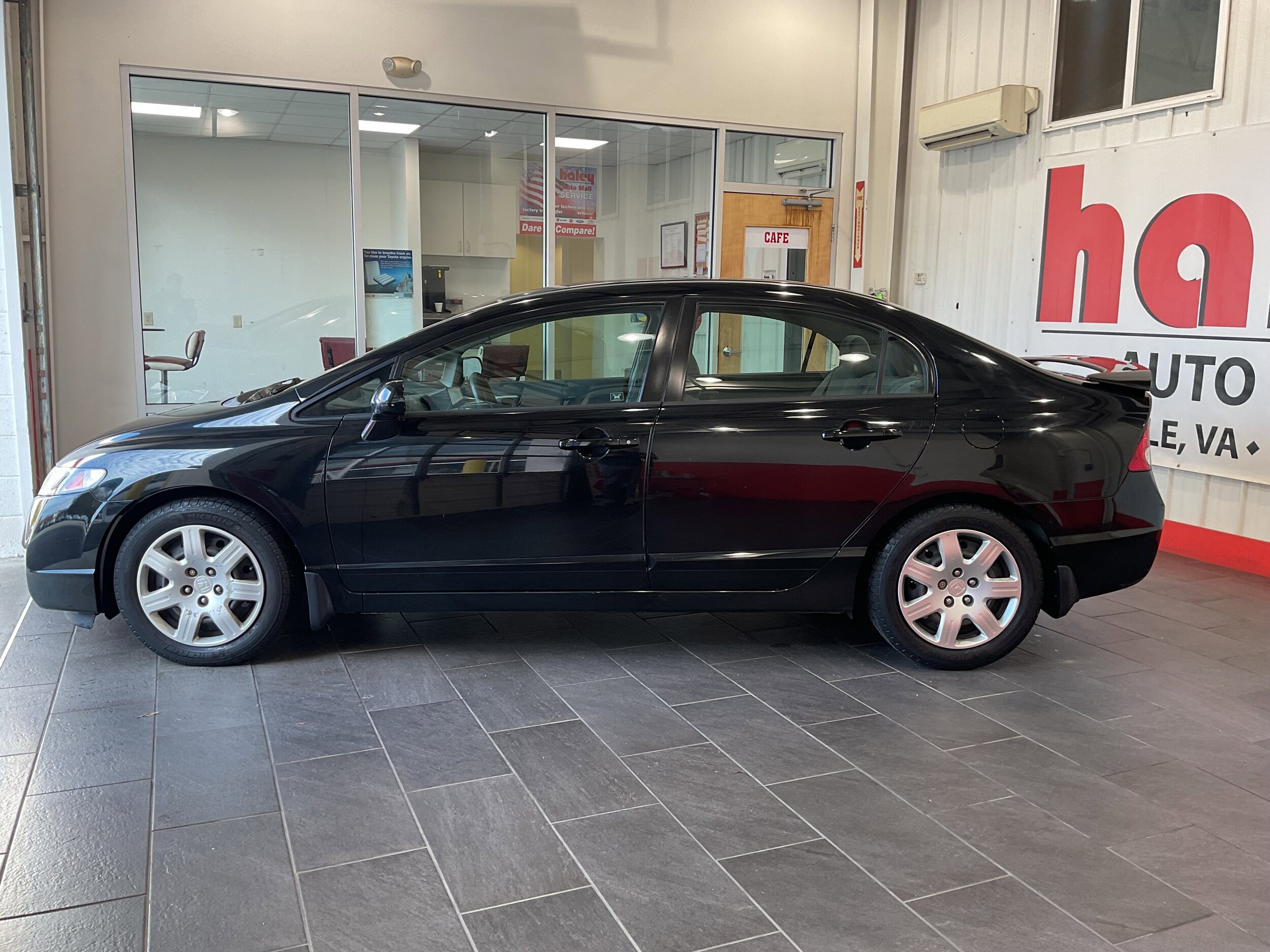 2009 Honda Civic LX photo 3