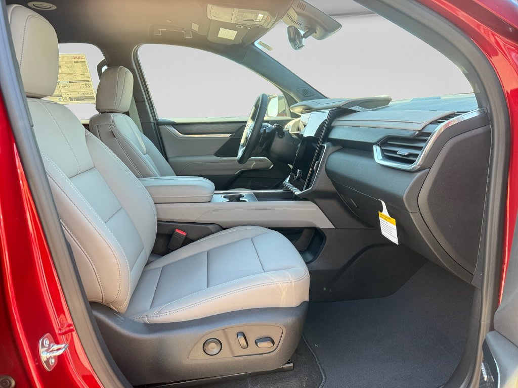 2026 GMC Acadia Elevation - Photo 17