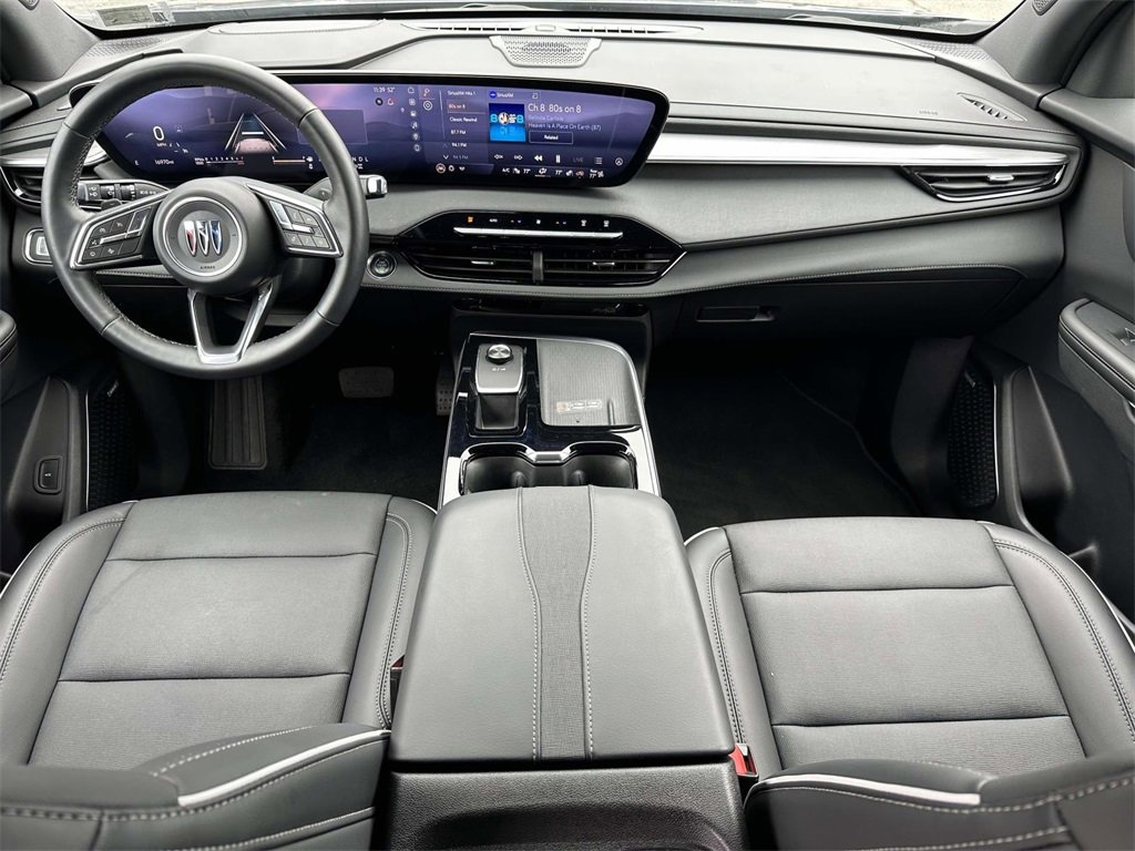 2025 Buick Enclave Preferred photo 2