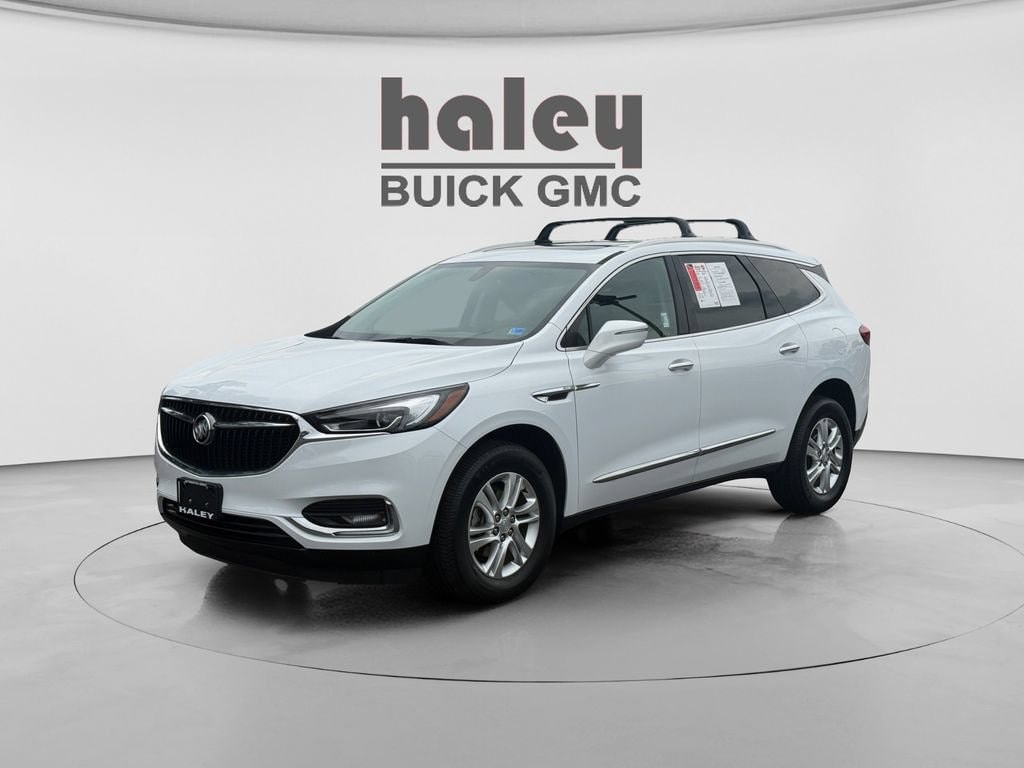 2019 Buick Enclave Essence's photo