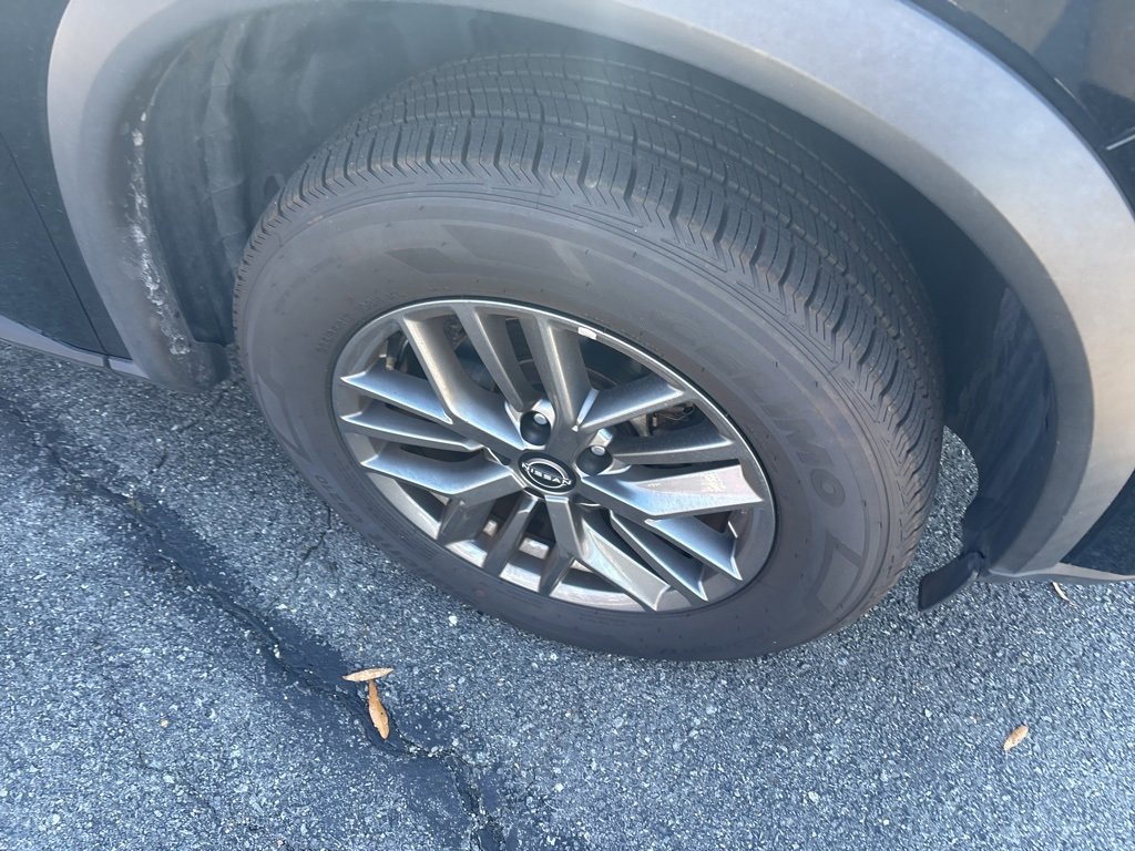 2023 Nissan Rogue S photo 2