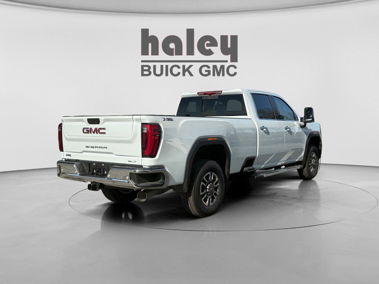 2026 GMC Sierra 2500HD SLT