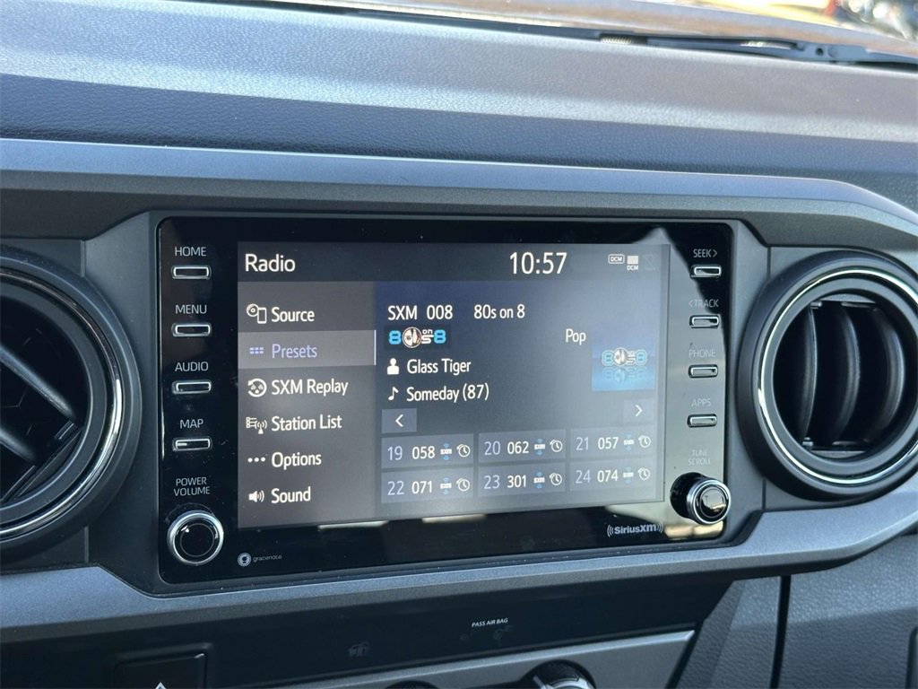 2020 Toyota Tacoma TRD Sport V6 4x4 SR5 photo 3