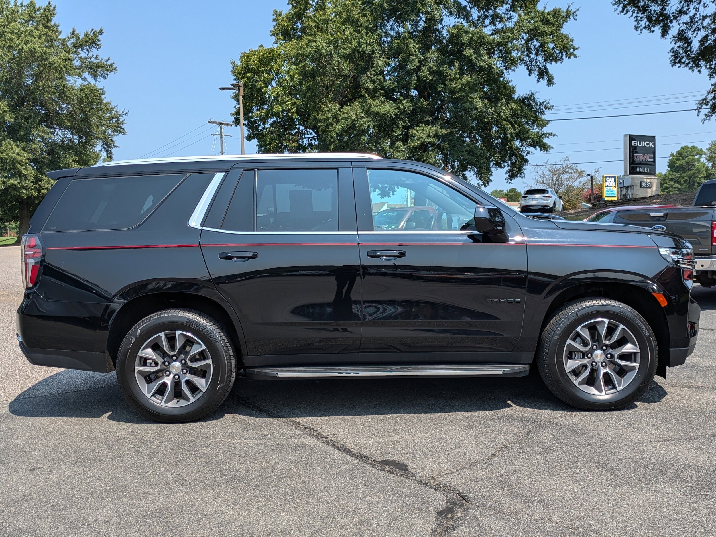 Used 2021 Chevrolet Tahoe LT with VIN 1GNSKNKDXMR335937 for sale in Richmond, VA