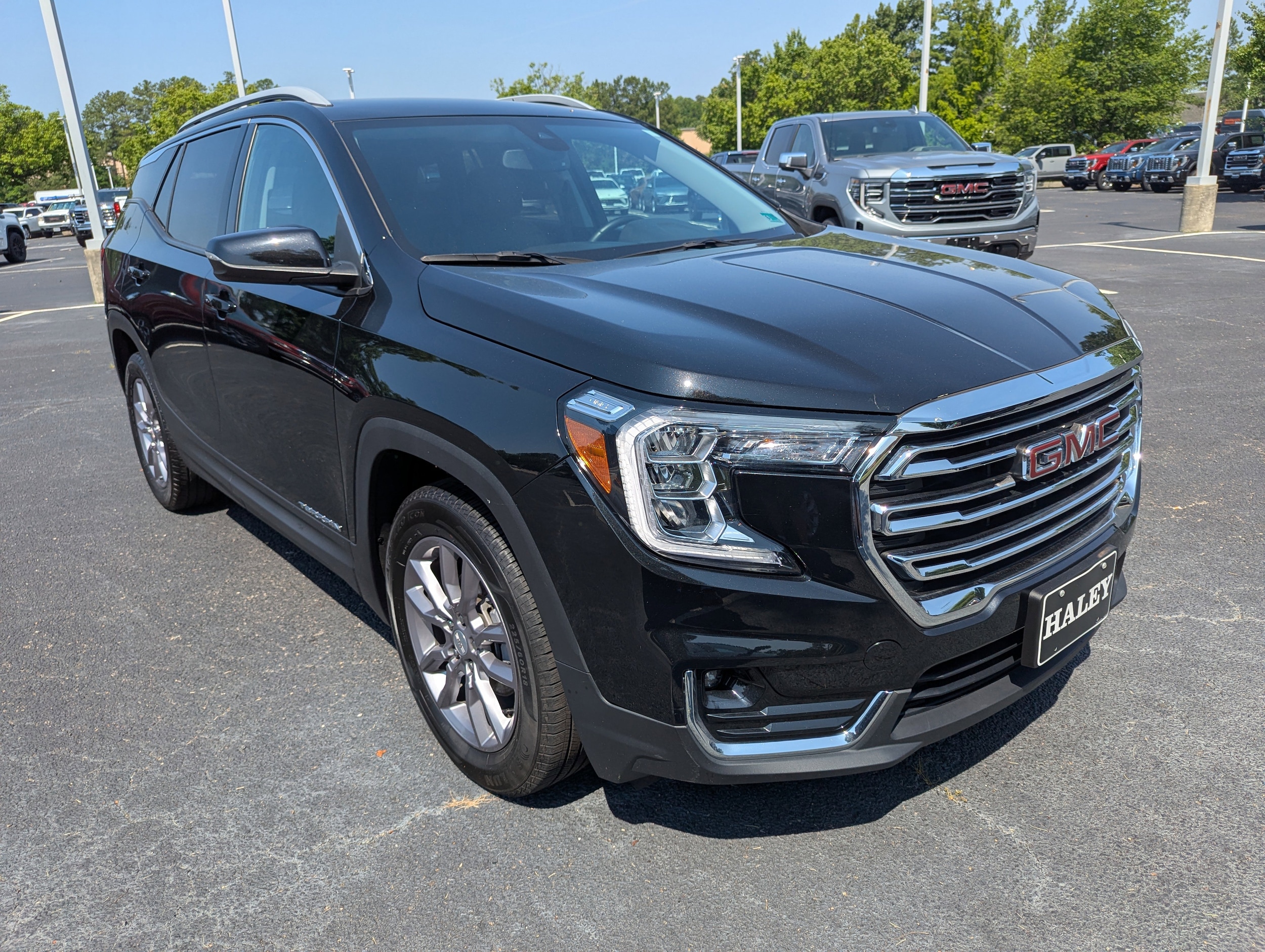 2023 GMC Terrain SLT