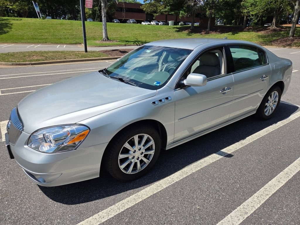 2011 Buick Lucerne CXL's photo