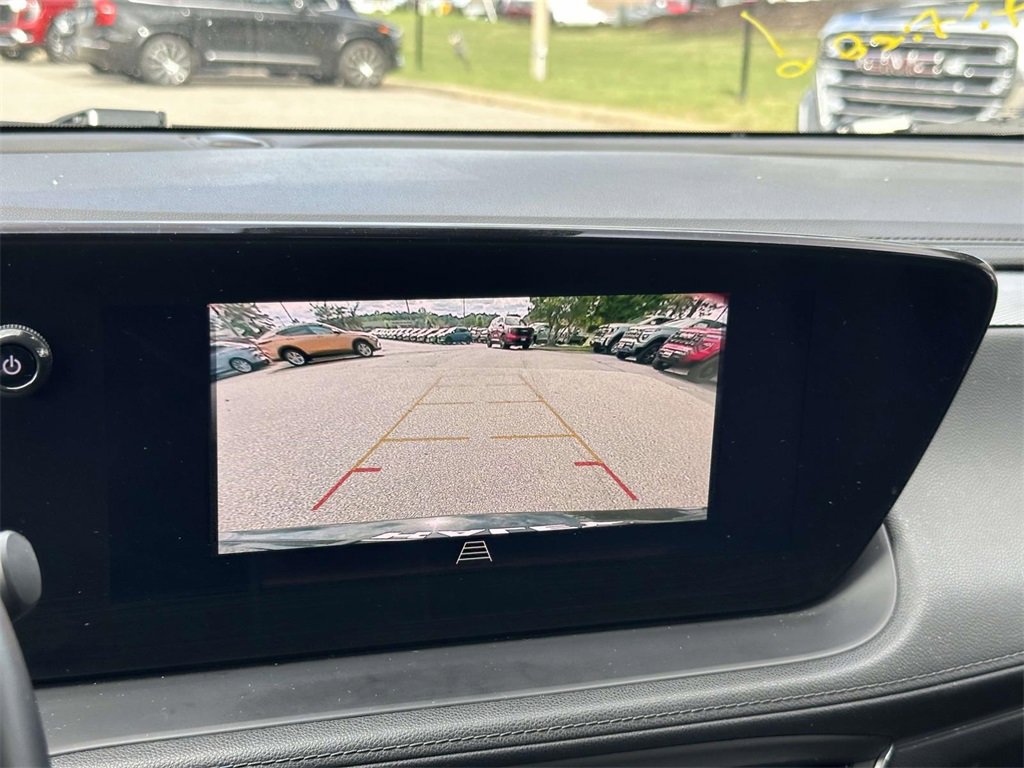 2024 Buick Encore GX Sport Touring photo 4