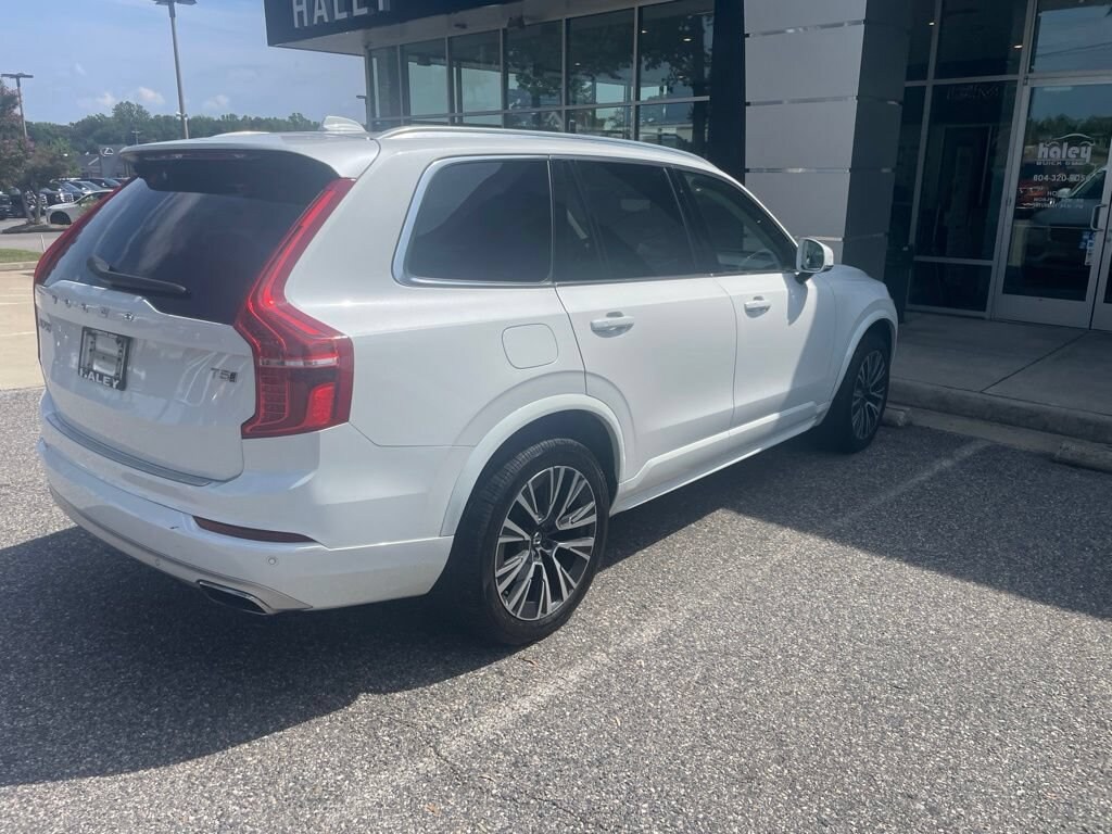 Used 2020 Volvo XC90 Momentum SUV