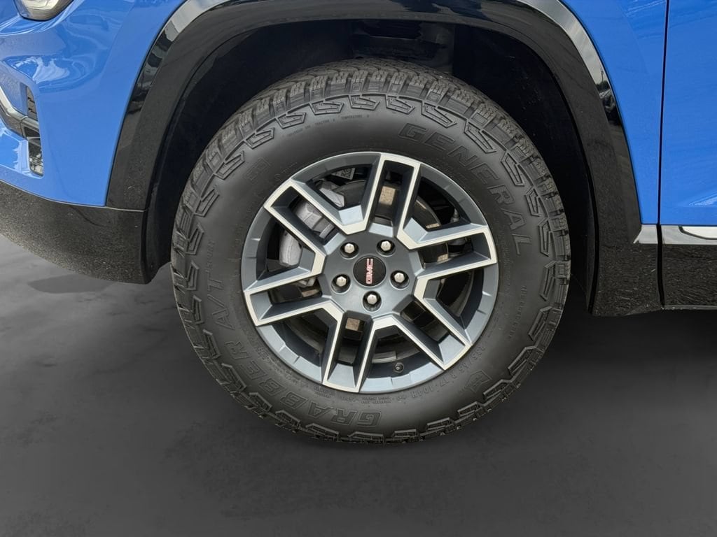 2026 GMC Terrain AT4 - Photo 9