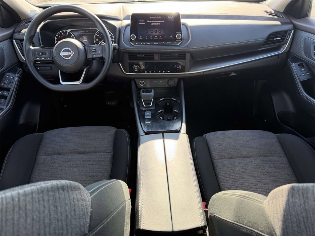 Used 2023 Nissan Rogue SV SUV