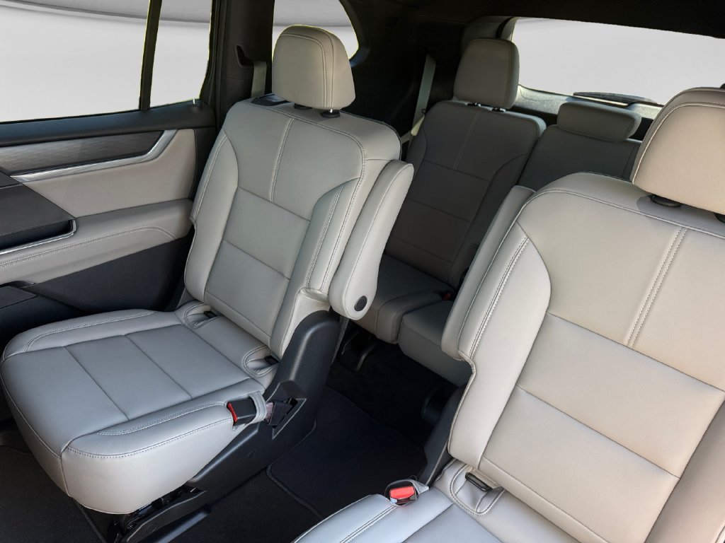 2026 GMC Acadia Elevation - Photo 16