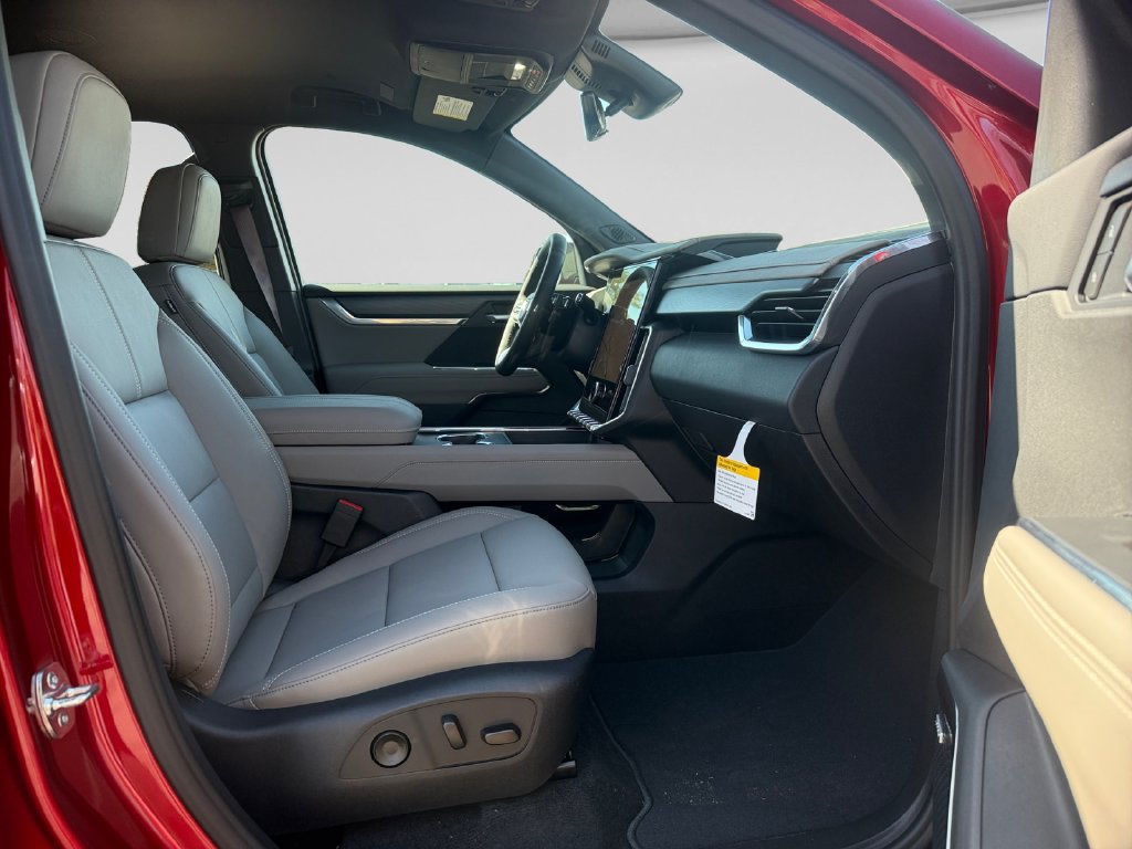2026 GMC Acadia Elevation - Photo 17