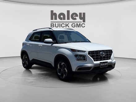 2025 Hyundai Venue SEL SUV