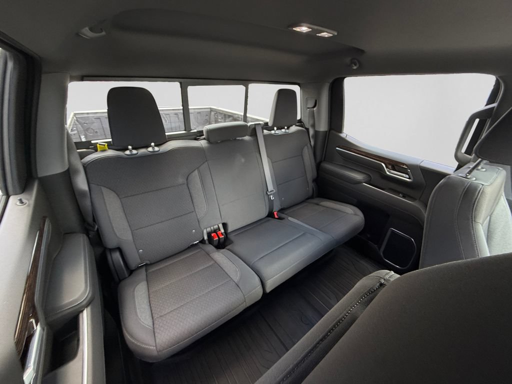 2026 GMC Sierra 1500 SLE - Photo 17