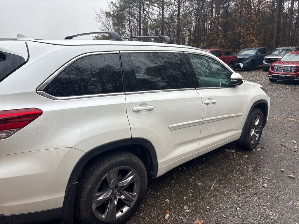 2019 Toyota Highlander Limited photo 4