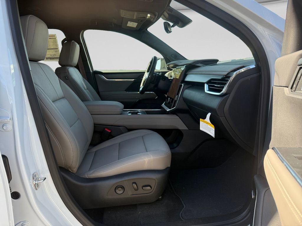 2026 GMC Acadia Elevation - Photo 16