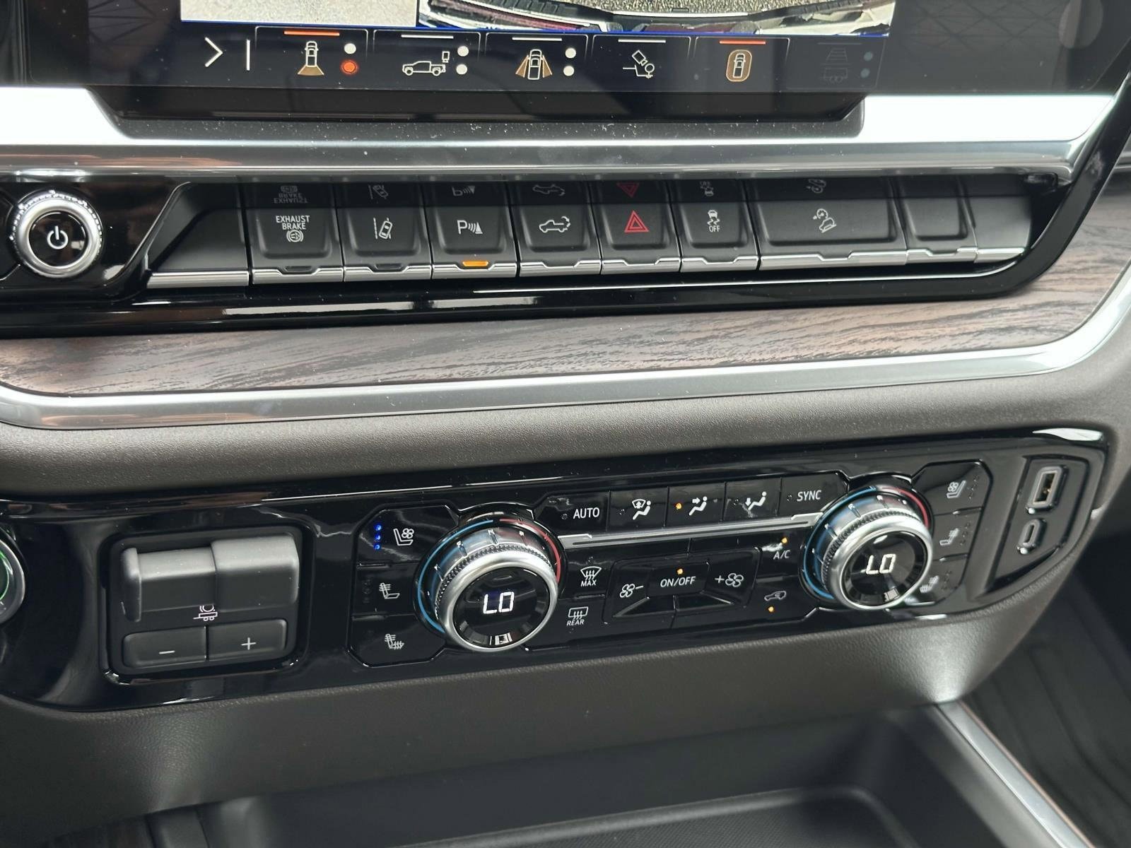 2025 GMC Sierra 2500HD SLT