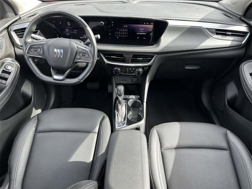 2024 Buick Encore GX Sport Touring photo 2