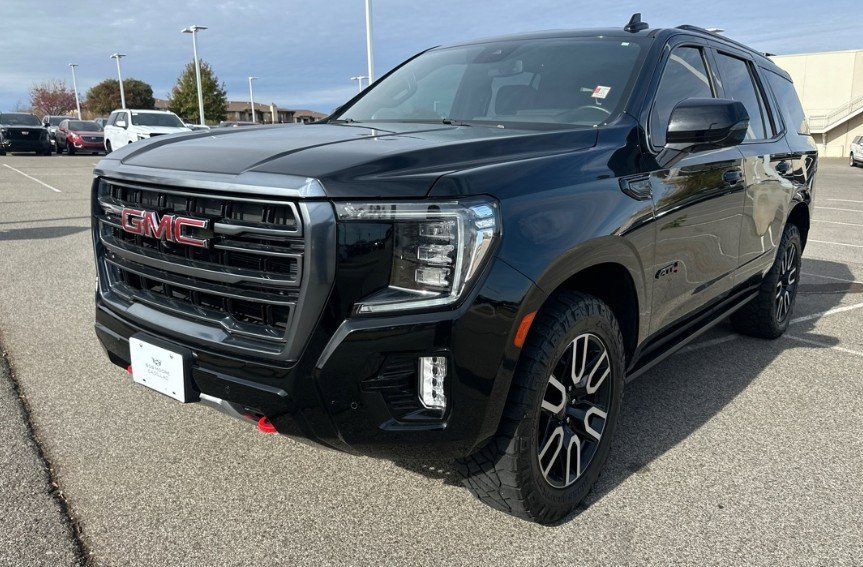 2023 GMC Yukon AT4's photo