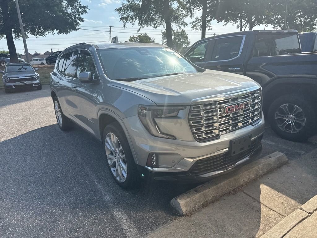 Used 2024 GMC Acadia Denali SUV