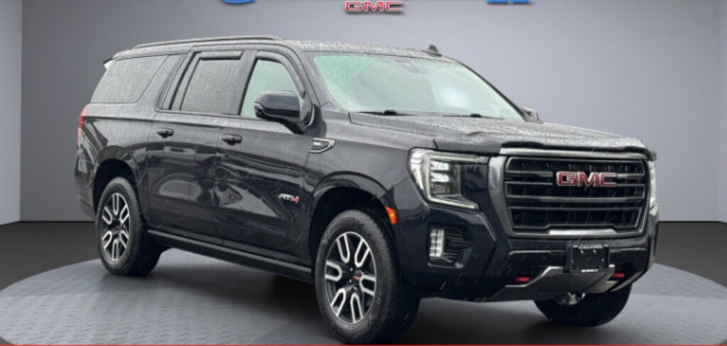 Used 2022 GMC Yukon XL AT4 SUV