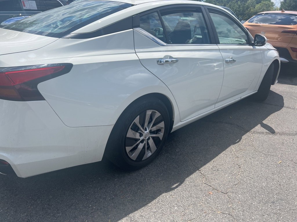 2022 Nissan Altima 2.5 S photo 4