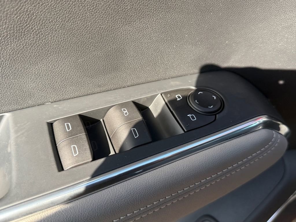 2026 GMC Acadia Elevation - Photo 28