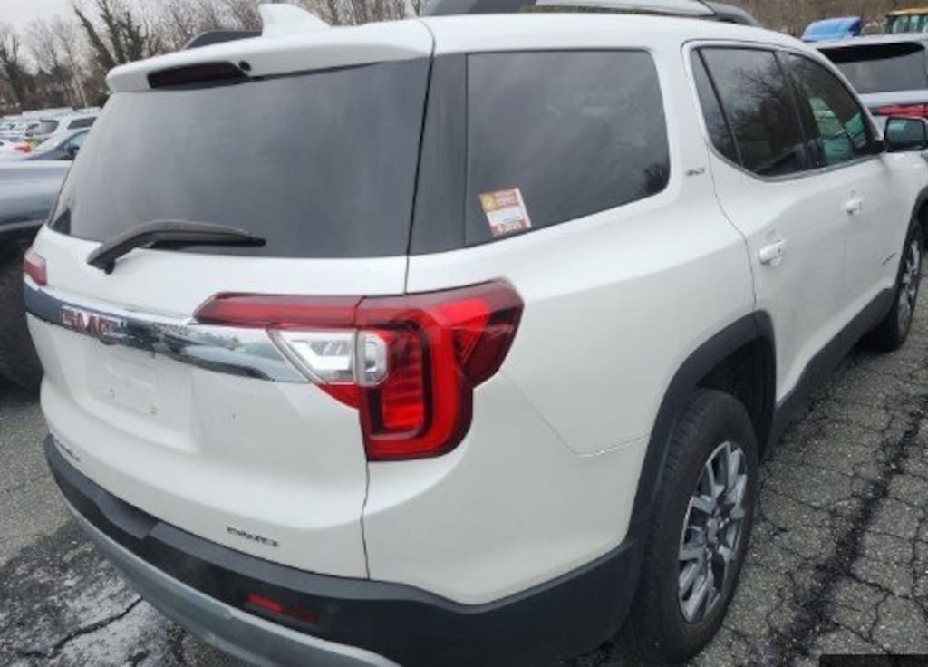 Used 2023 GMC Acadia SLT SUV
