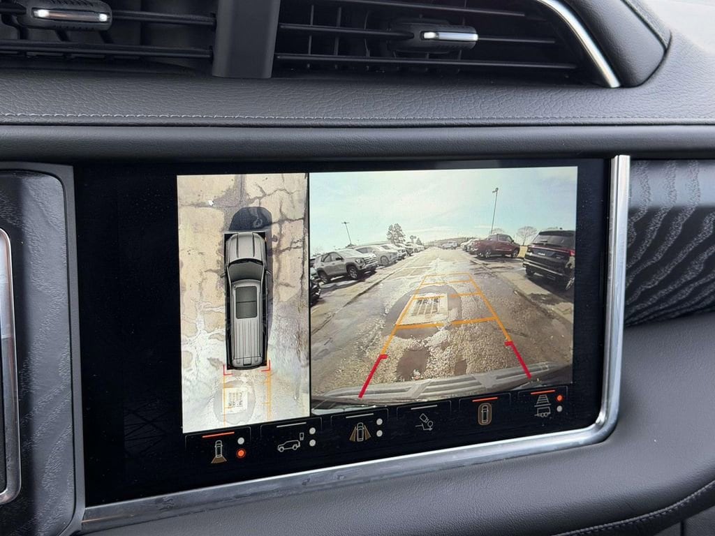 Used 2023 GMC Yukon XL Denali SUV