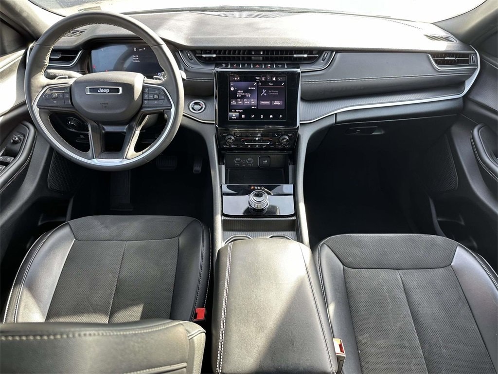 Used 2024 Jeep Grand Cherokee L Altitude SUV