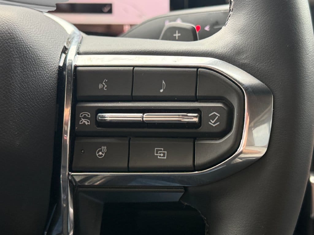 2026 GMC Acadia Elevation - Photo 26