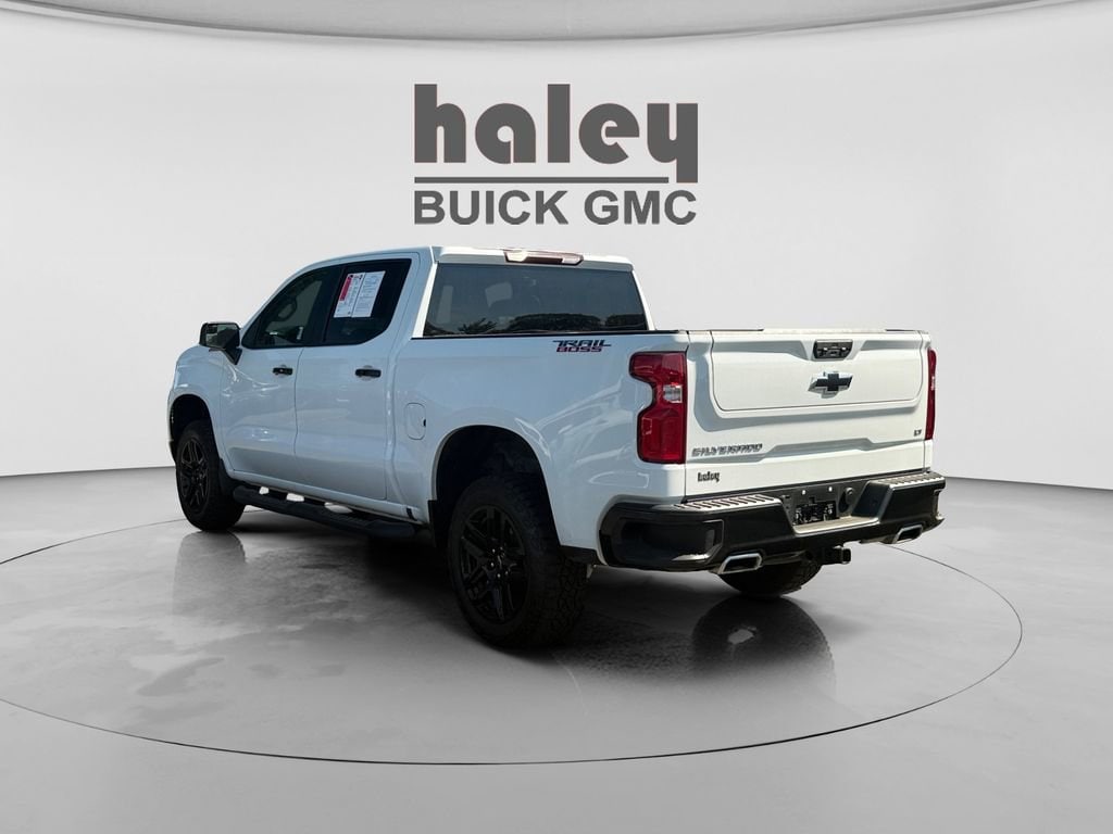 Used 2023 Chevrolet Silverado 1500 LT Trail Boss Truck Crew Cab