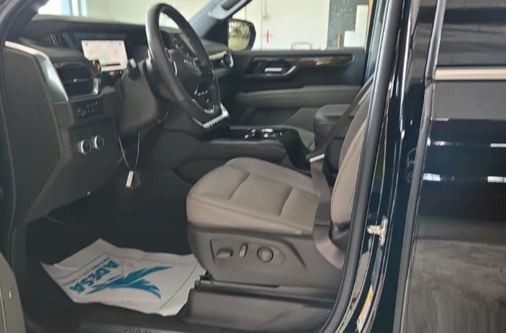 Used 2025 GMC Yukon XL Elevation SUV