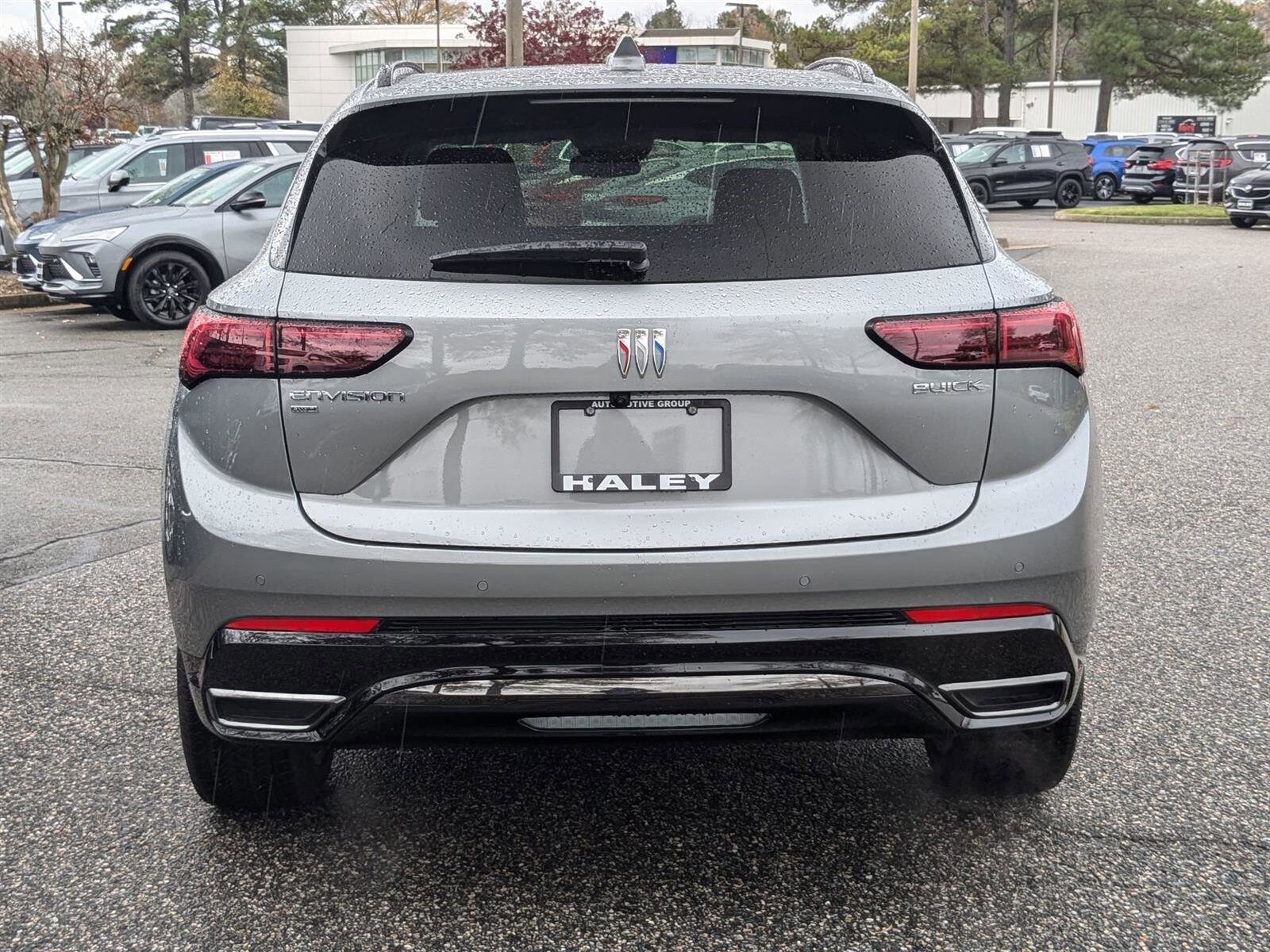 2025 Buick Envision Sport Touring photo 4