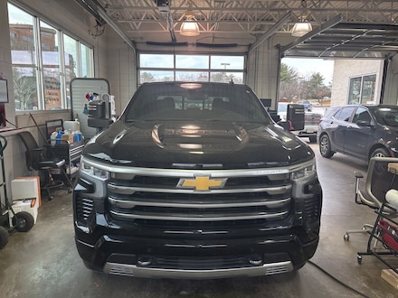 2024 Chevrolet Silverado 1500 High Country Truck Crew Cab
