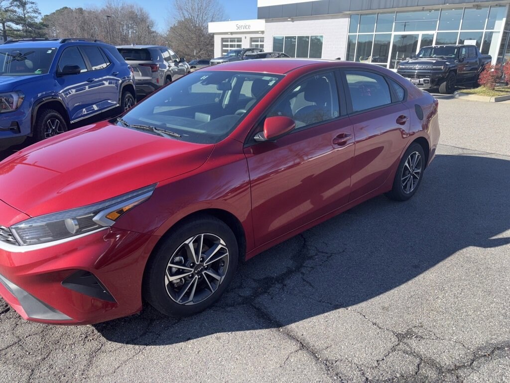 Used 2024 Kia Forte LXS Sedan