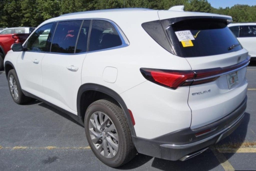 Used 2025 Buick Enclave Preferred SUV