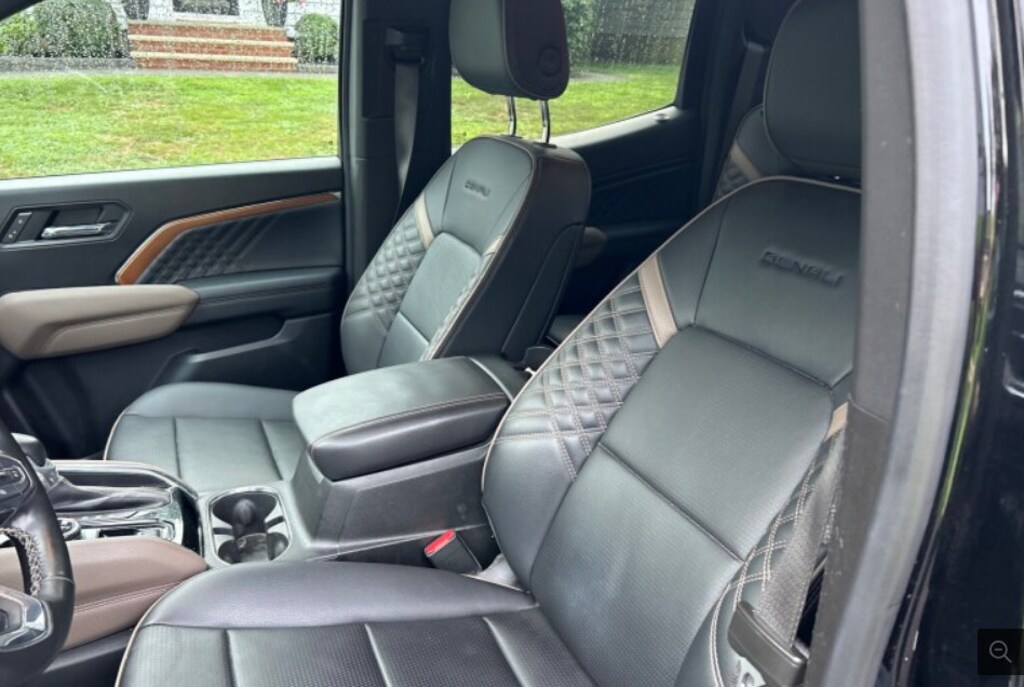 Used 2023 GMC Canyon 4WD Denali Truck Crew Cab