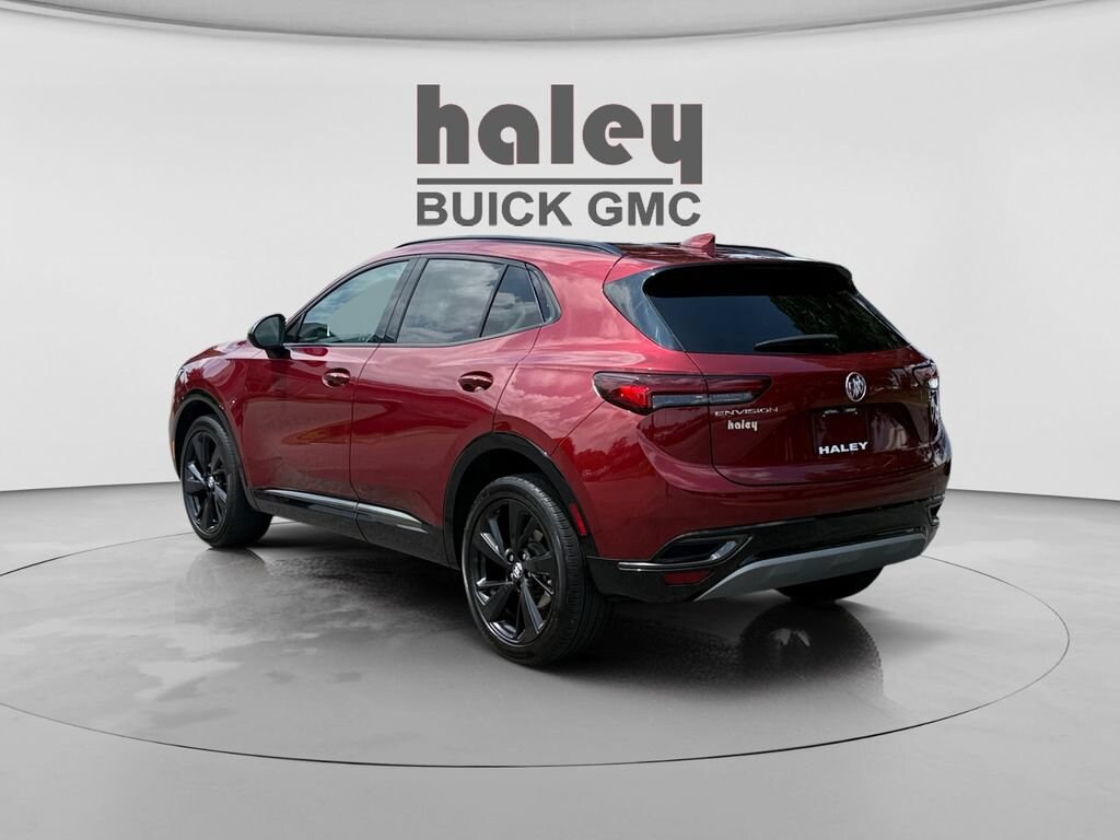 Used 2022 Buick Envision Essence SUV