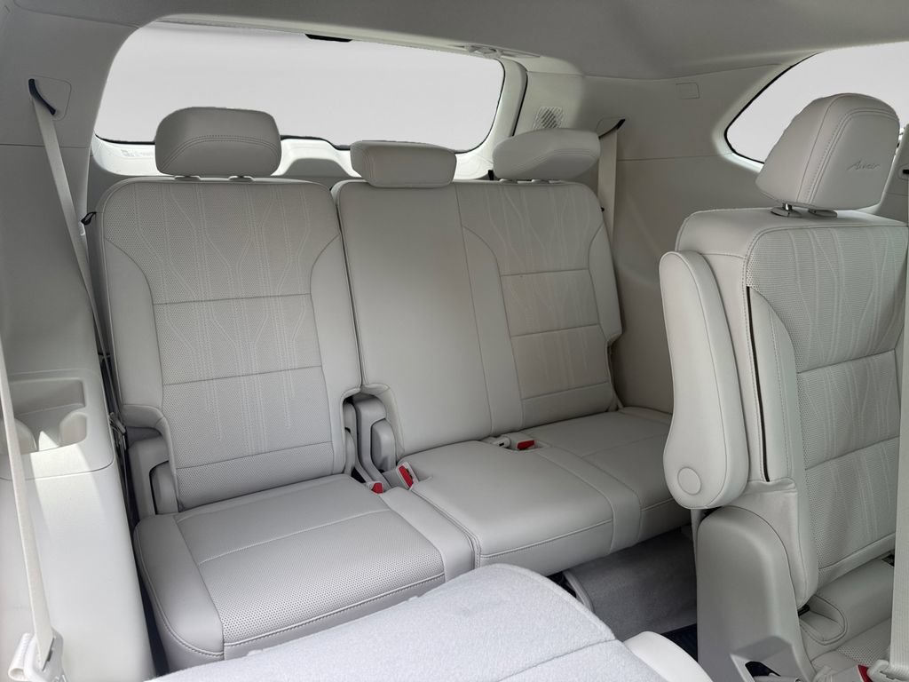 2026 Buick Enclave Avenir - Photo 18