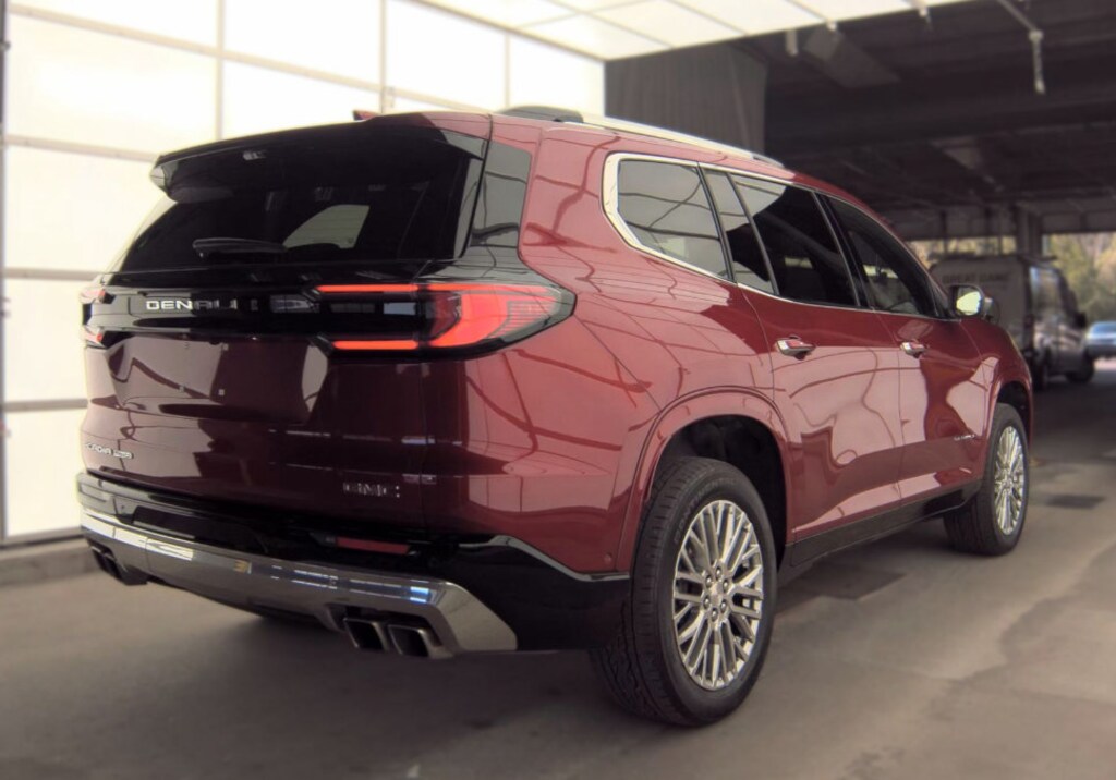Used 2024 GMC Acadia Denali SUV
