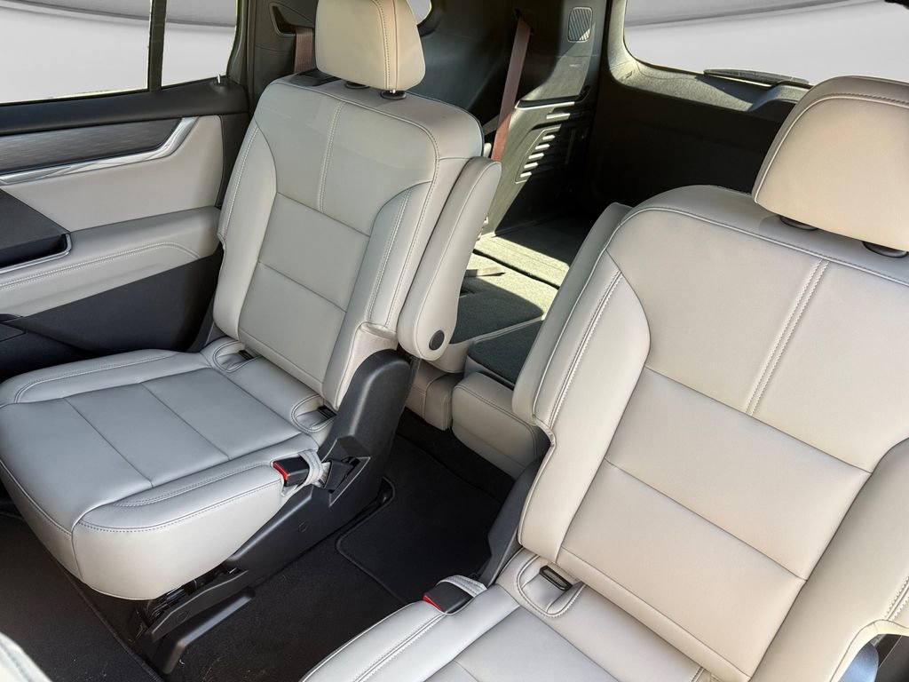2026 GMC Acadia Elevation - Photo 15