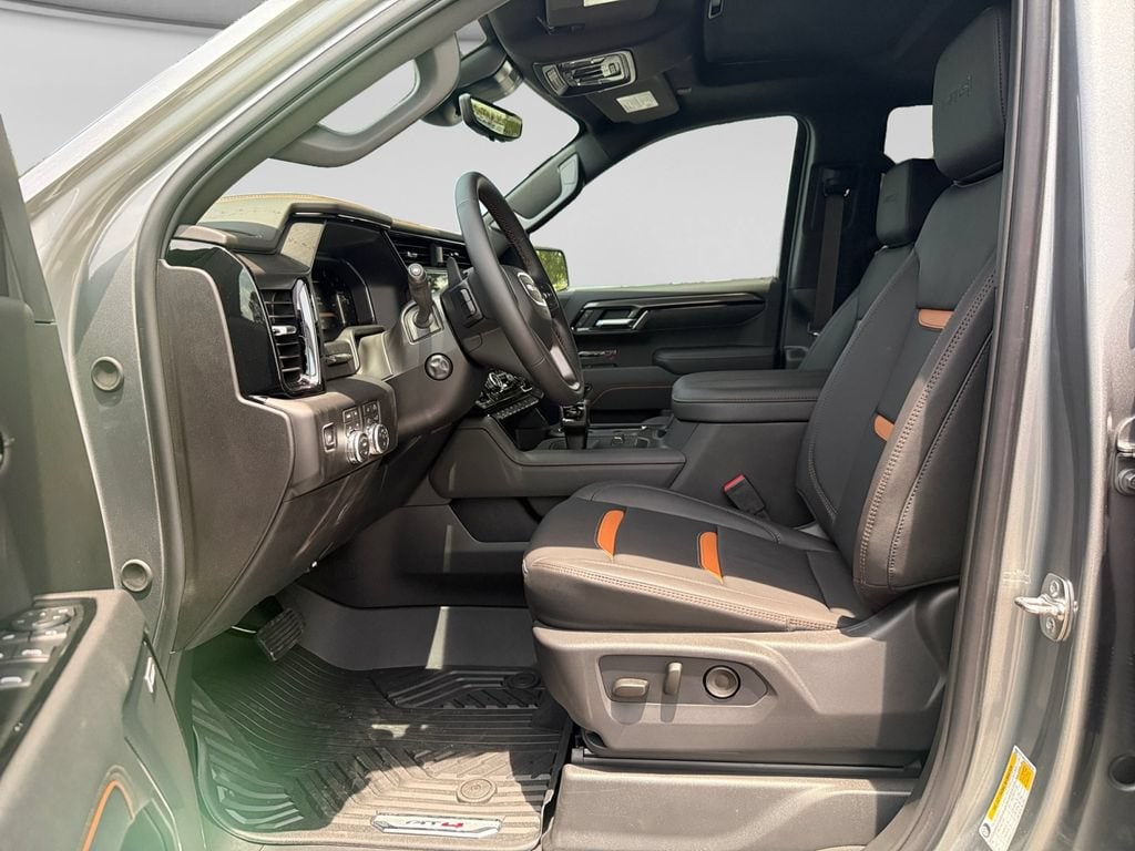 2026 GMC Sierra 1500 AT4 - Photo 10