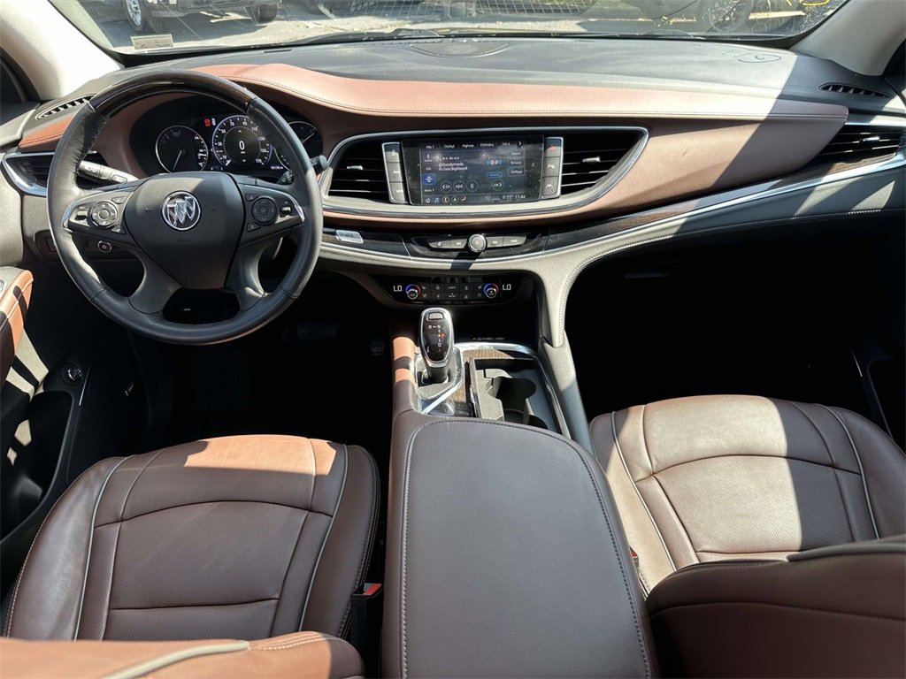 2021 Buick Enclave Avenir photo 2