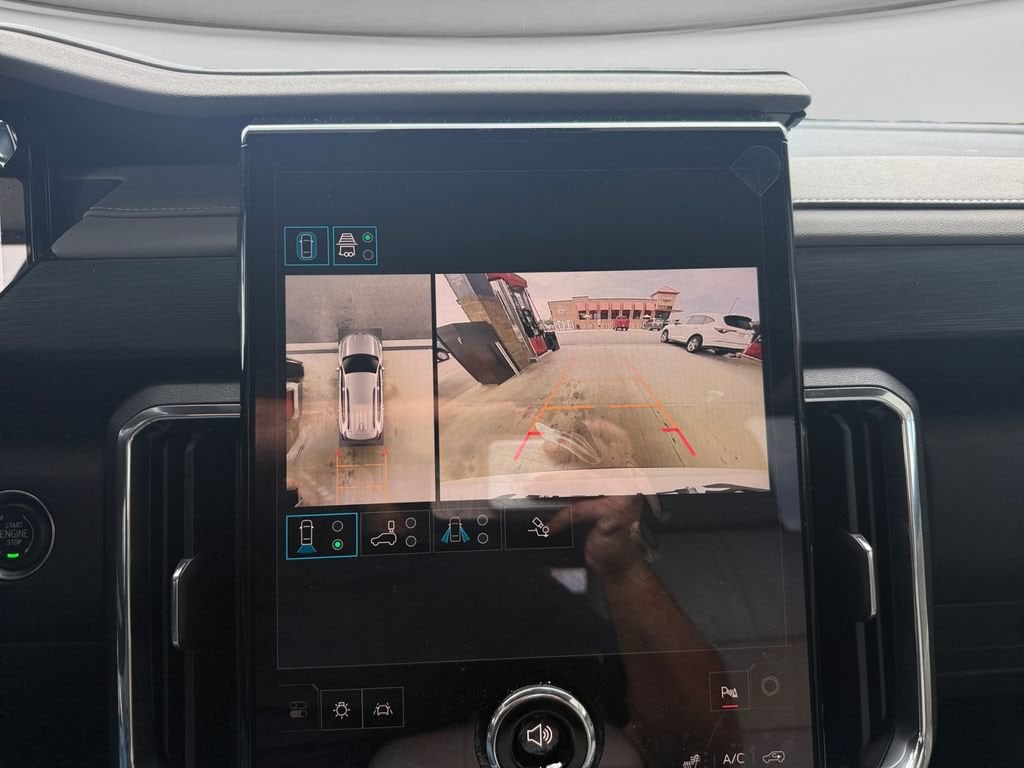 2026 GMC Acadia Elevation - Photo 21