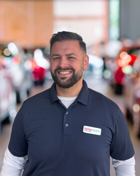 Staff member Ed Donohue from 07db148498bd
