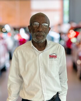 Staff member BRUCE HARRIS from 5c6f3f56b988