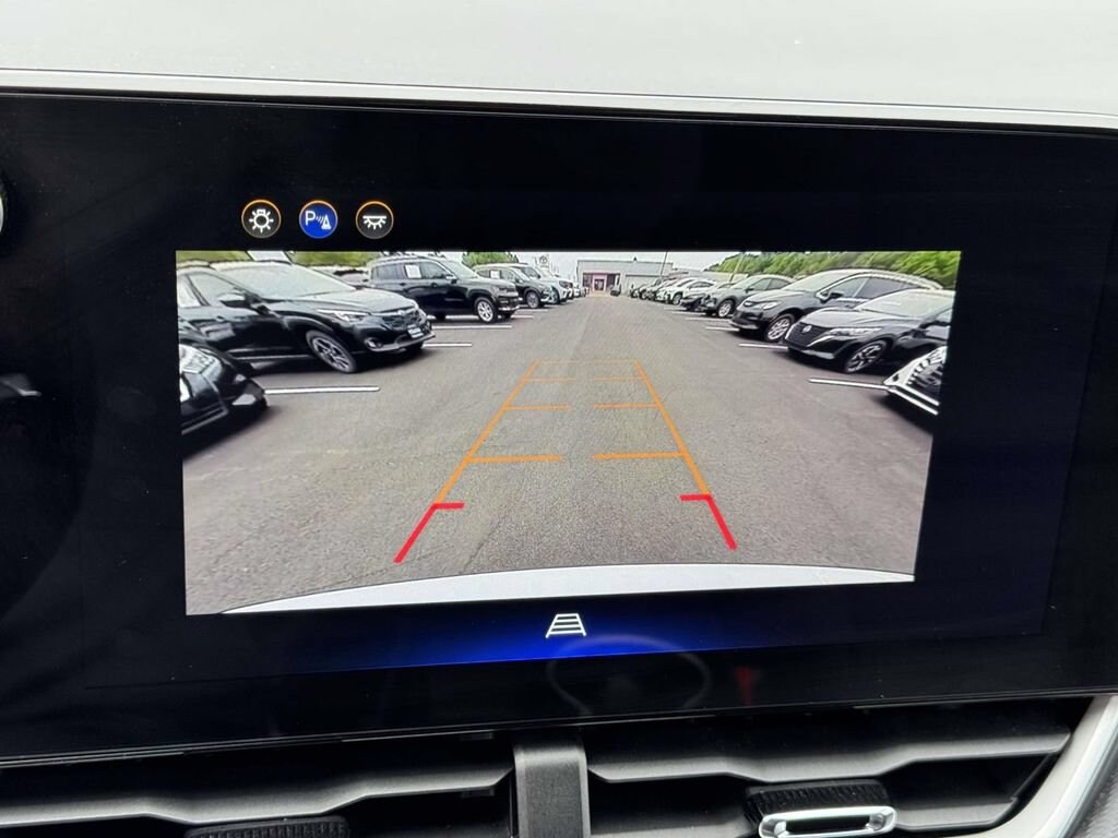 Used 2025 Chevrolet Equinox LT SUV